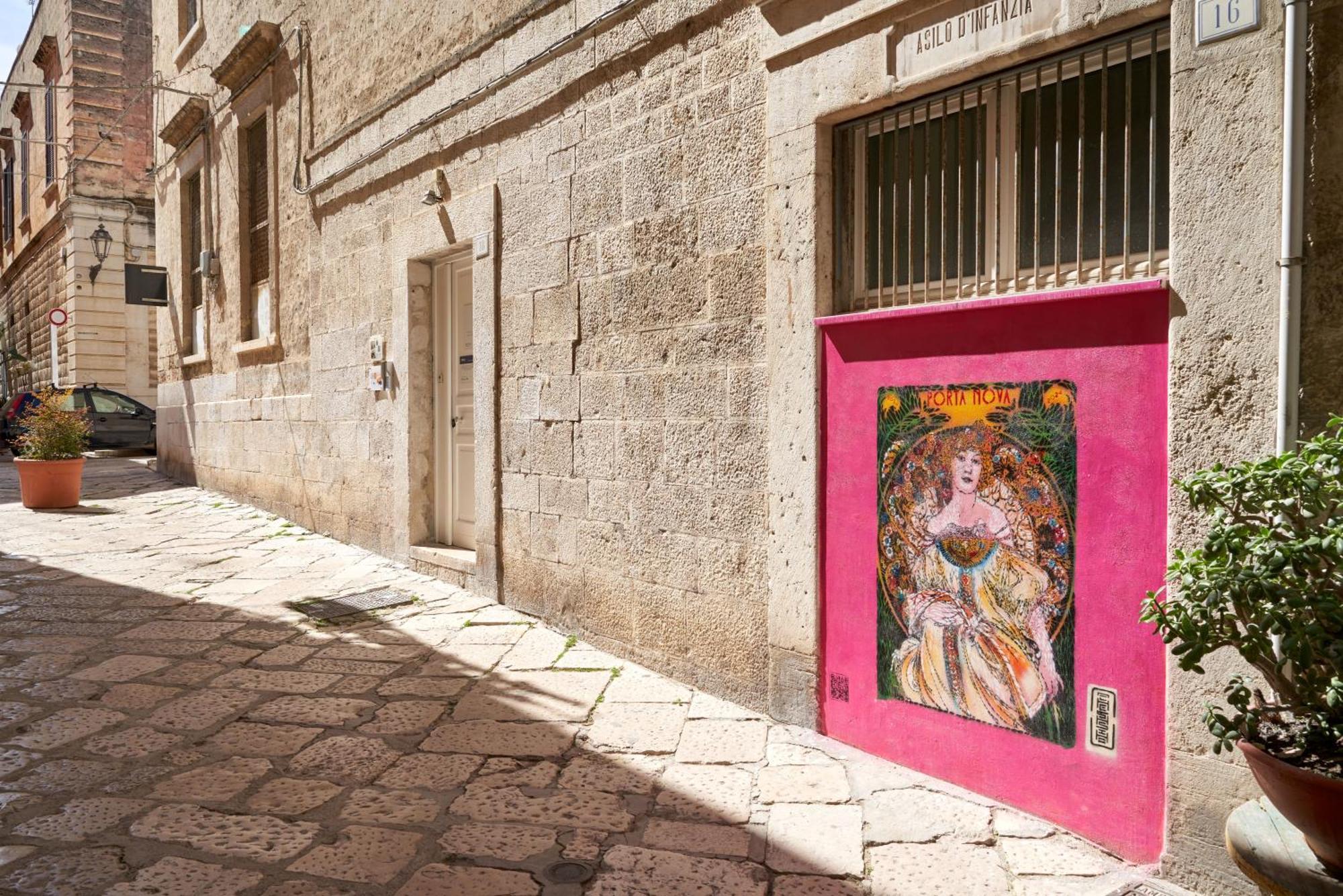 Hostel Hub Portanova Trani Zewnętrze zdjęcie