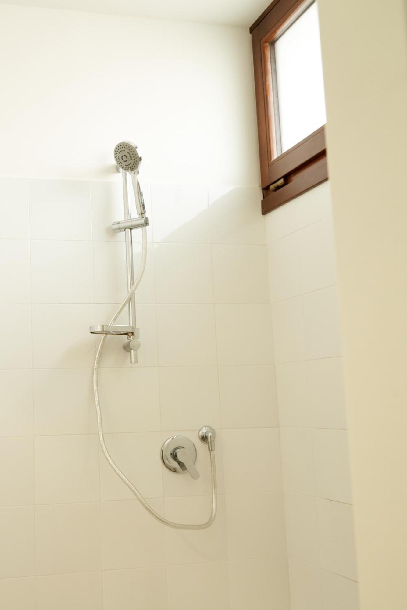 Hostel Hub Portanova Trani Zewnętrze zdjęcie