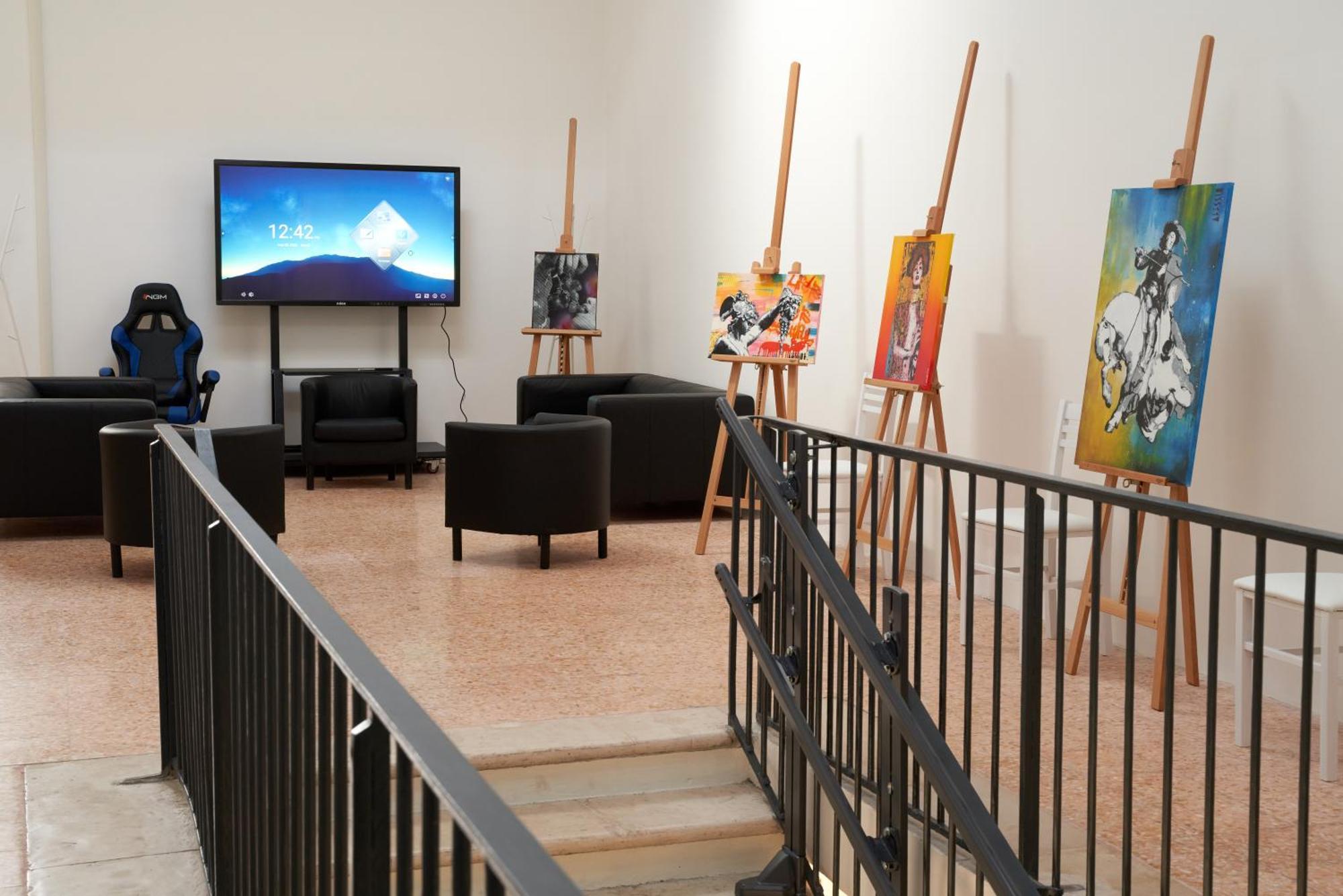 Hostel Hub Portanova Trani Zewnętrze zdjęcie